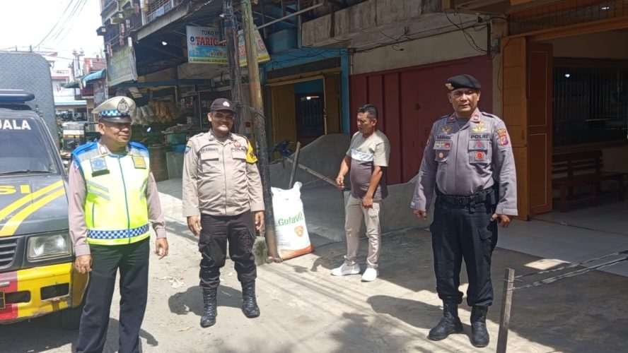 Antisipasi Premanisme di Pasar, Personil Polsek Kuala Gelar Patroli