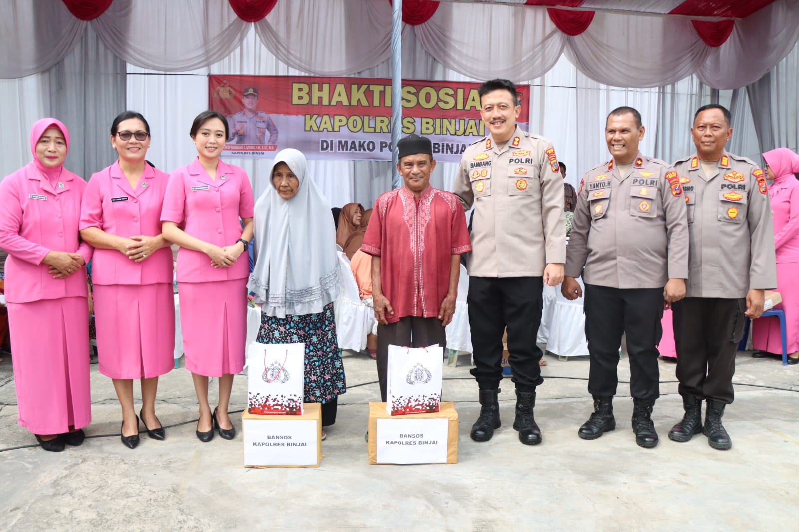 Melakukan Kunker Ke Polsek Jajaran Kapolres Binjai Berikan Bantuan Kepada Masyarakat