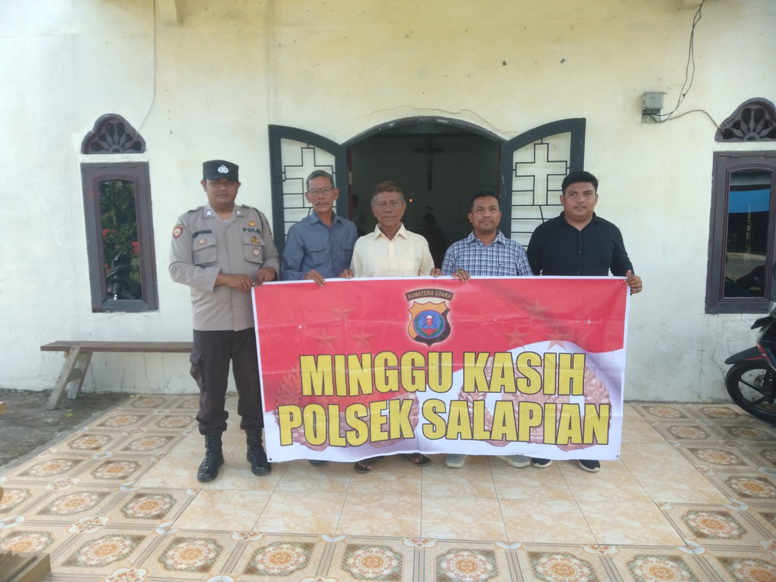 Hadir dan Mendengar: Polres Langkat Gelar Minggu Kasih di Sejumlah Gereja