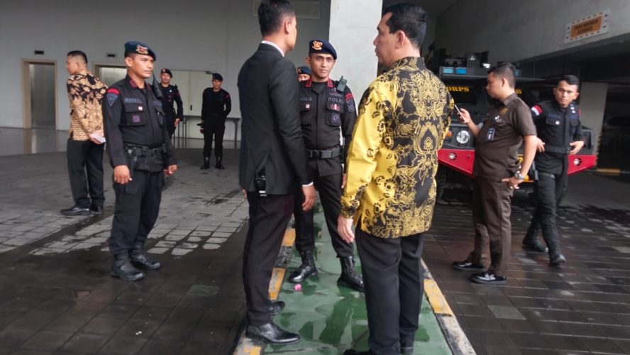 Detasemen Gegana Brimob Polda Sumut Laksanakan Sterilisasi Ketat Perayaan American Independence Day di Medan