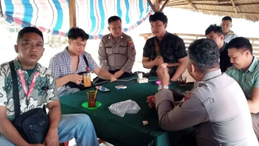 Sosialisasi Humanis, Sat Binmas Polres Langkat Imbau Warga Hindari Perjudian dan Miras