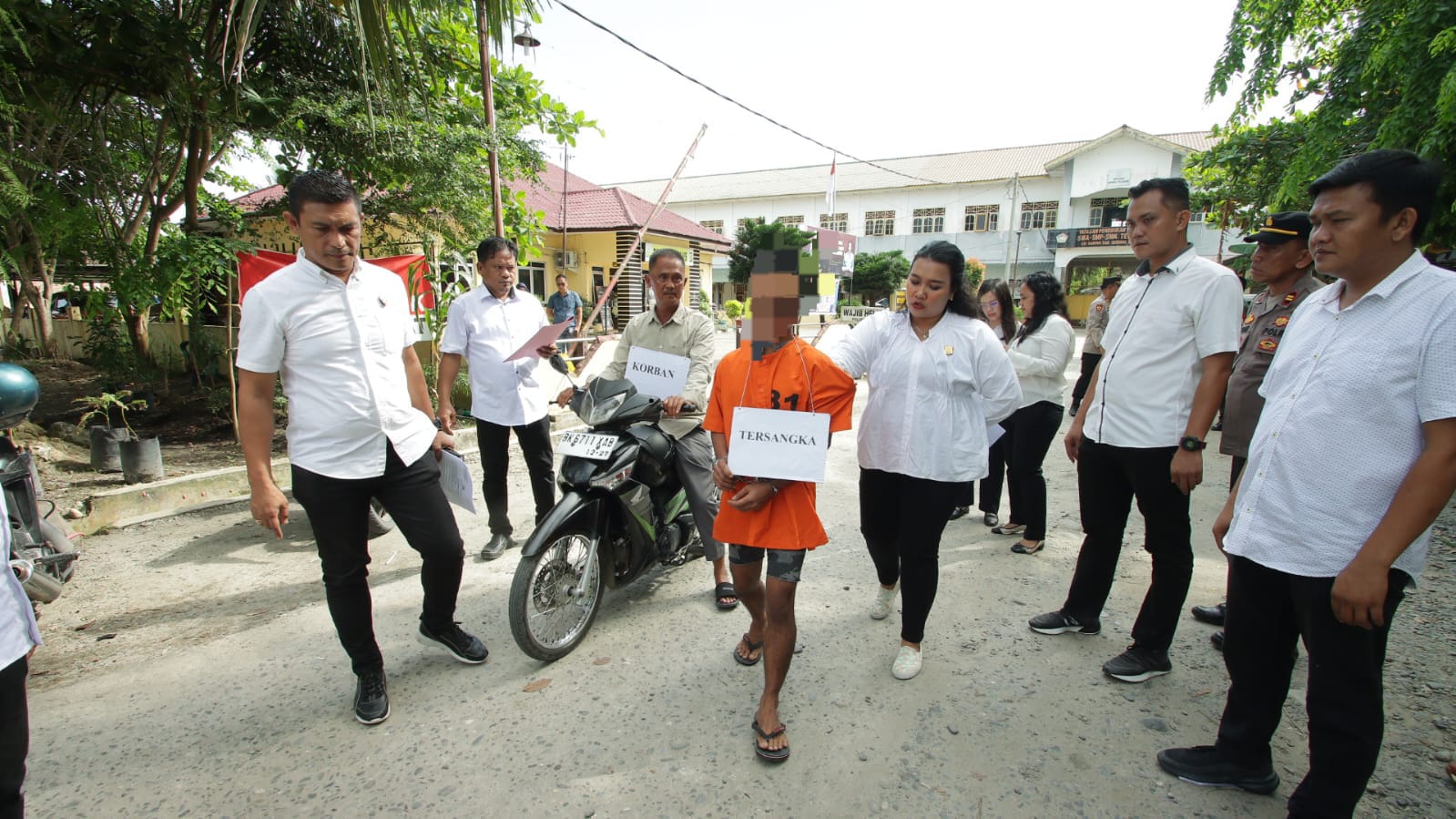 Polsek Firdaus Polres Sergai Rekonstruksi 17 Adegan Tukang Ojek di Begal