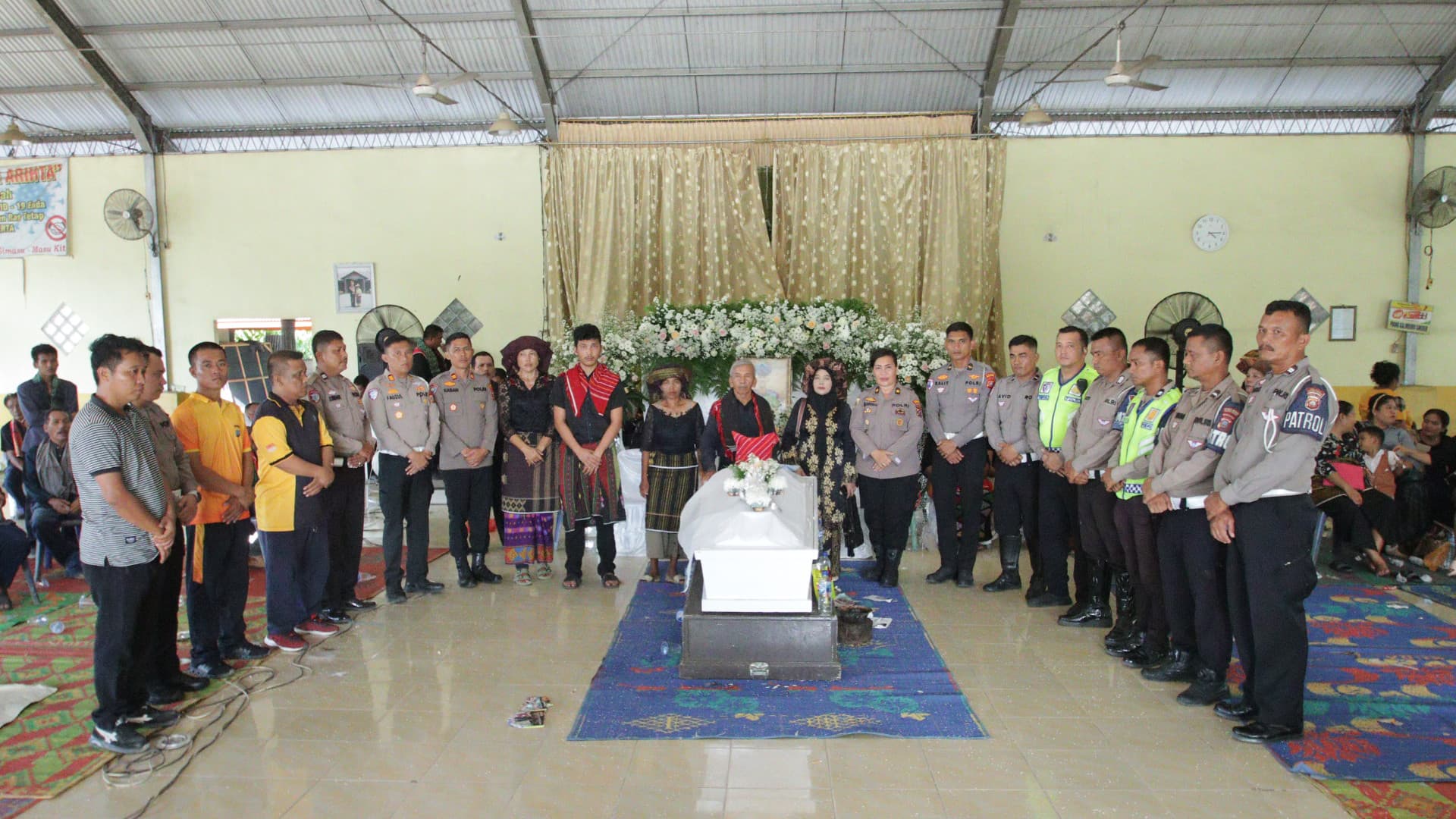 Polres Sergai Turut Berduka Cita Dan Laksanakan Upacara Penghormatan Terakhir Brigadir Sat Lantas Polres Sergai Alm. Syaiphulisa Sembiring