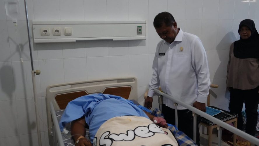 TIBA DI NABIRE, DIRJENPAS LANGSUNG SAMBANGI PETUGAS LAPAS YANG TERLUKA