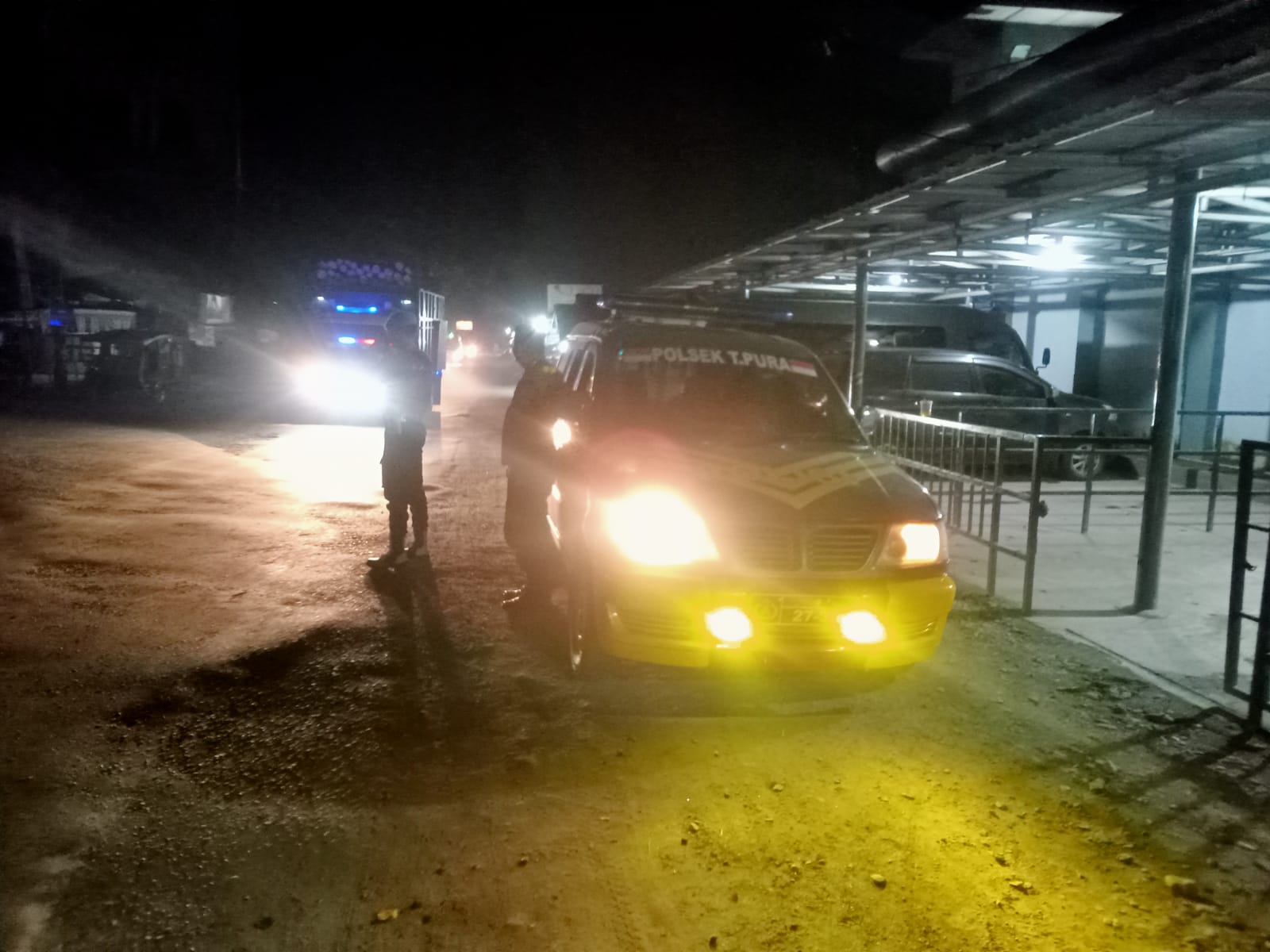 Antisipasi 3C Dan Balap Liar Polsek Tanjungpura Rutin Lakukan Patroli Blue Light