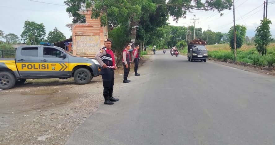 Sat Samapta Polres Langkat Lakukan Giat Patroli Siang Untuk Jaga Keamanan Wilayah