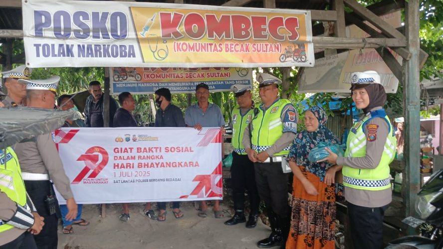 Dalam Rangka HUT Bhayangkara Ke – 79, Sat Lantas Polres Sergai Gelar Bakti Sosial
