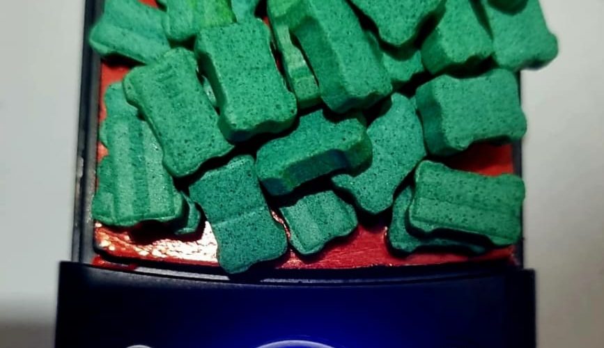 Kelabui Petugas Dengan Bungkus Rokok, Tiga Pria Langsung Di Boyong Ke Polres Binjai