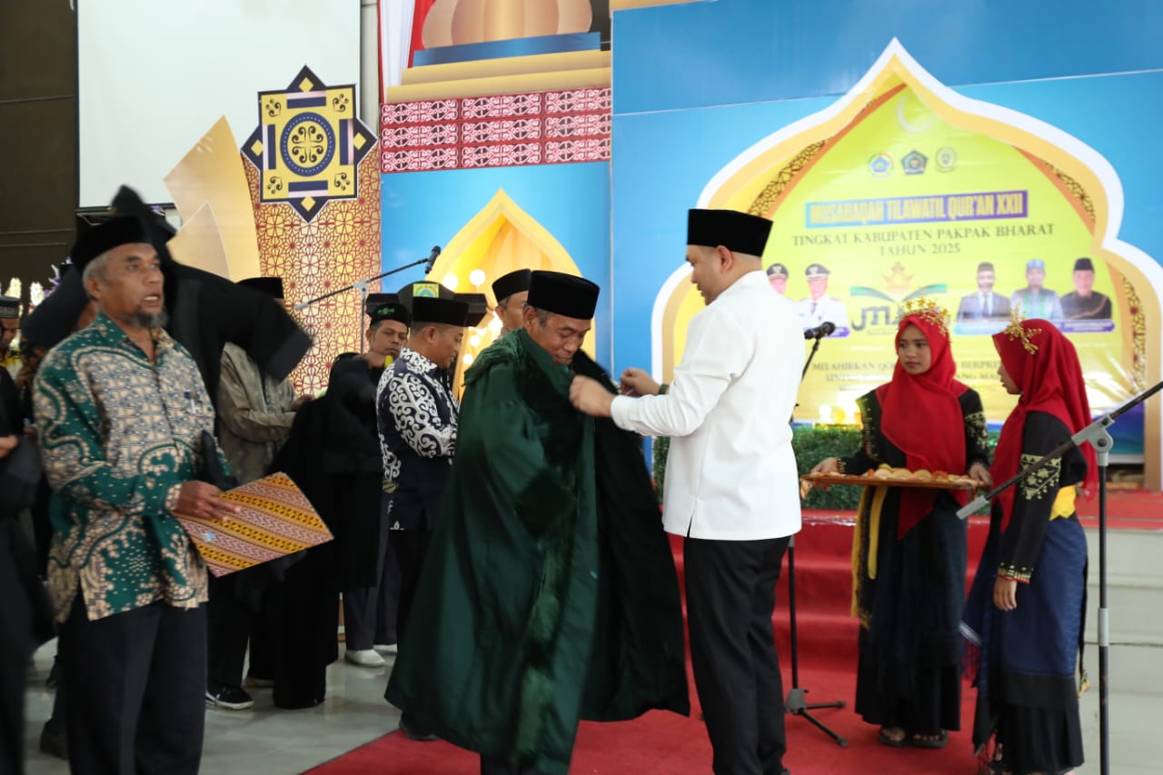 Bupati Pakpak Bharat Membuka Pelaksanaan Musyabaqah Tilawatil Qu’an (MTQ) ke-22 Tingkat Kabupaten Pakpak Bharat