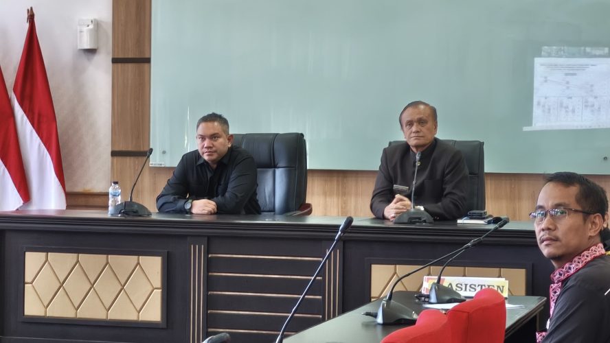 Bupati Pakpak Bharat Mengikuti Rapat Koordinasi Percepatan Realisasi APBD Tahun 2025