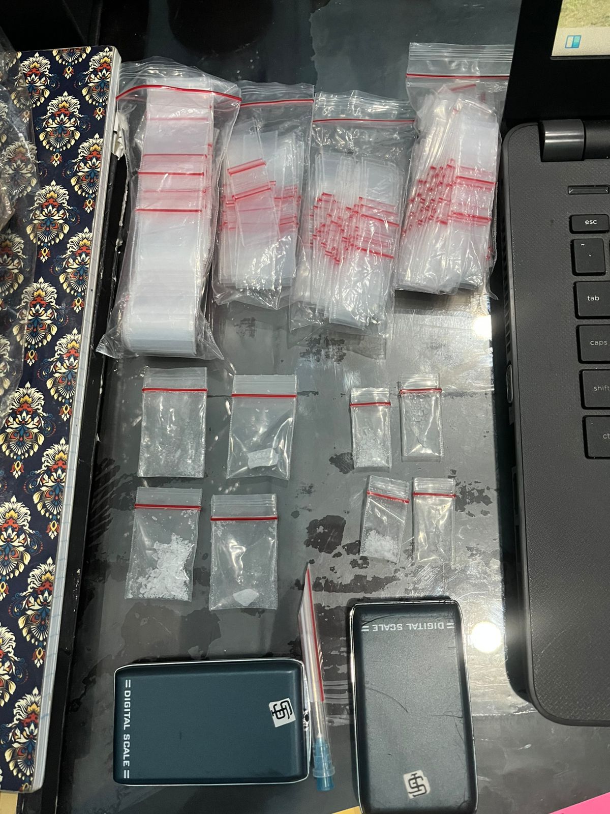 Sat Narkoba Polres Sergai Gerebek Loket Sabu, Empat Pelaku Diamankan, Satu Pelaku Masih Buron (DPO)