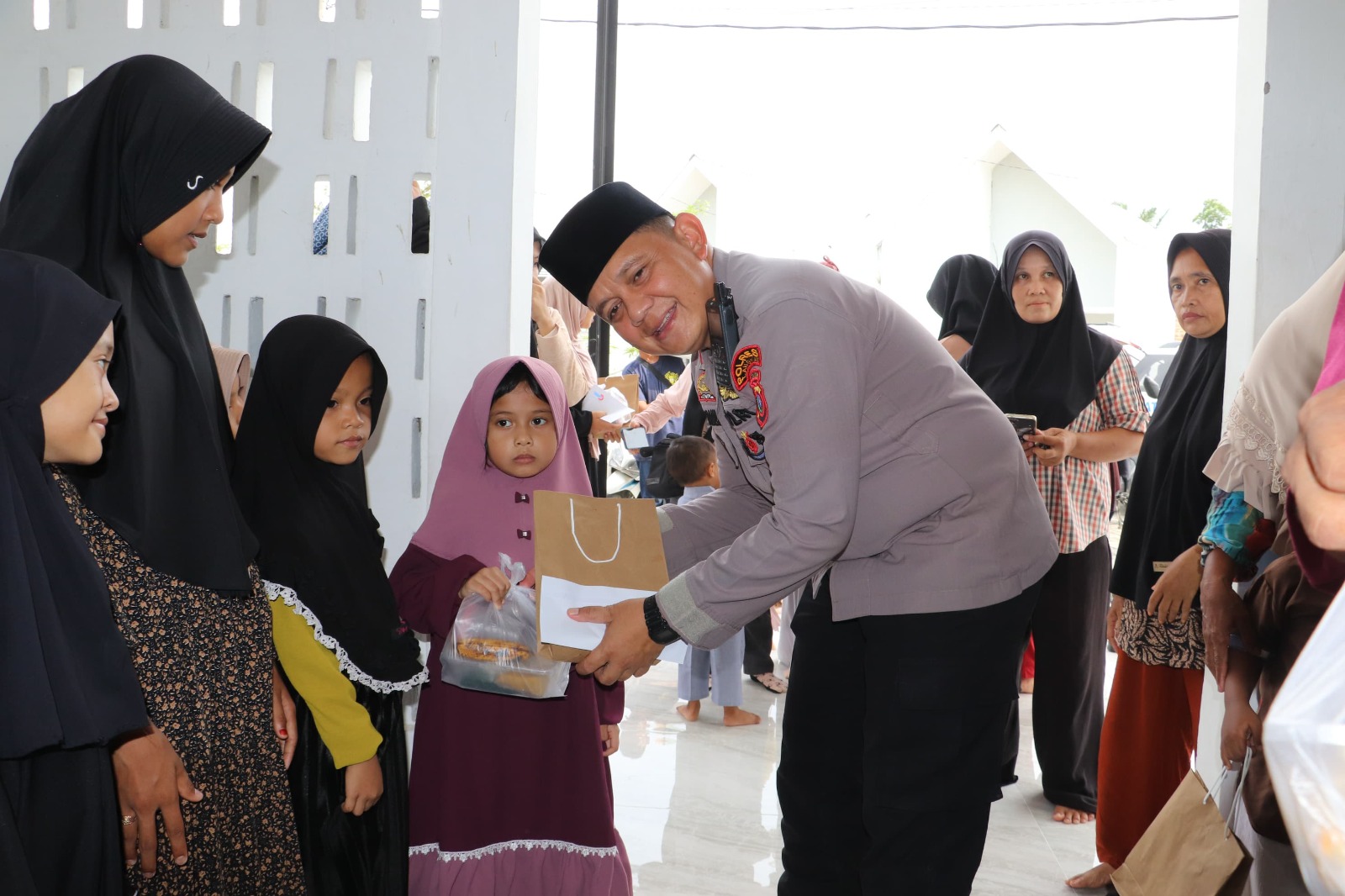 Kapolres Langkat Beri Santunan Anak Yatim, Wujud Kepedulian Polri Untuk Masyarakat
