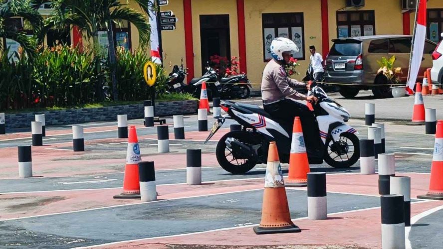 AKP Edward Simanjuntak : Penerbitan SIM di Satpas Polres Pelabuhan Belawan Sudah Berlandaskan Peraturan Perundang-Undangan.