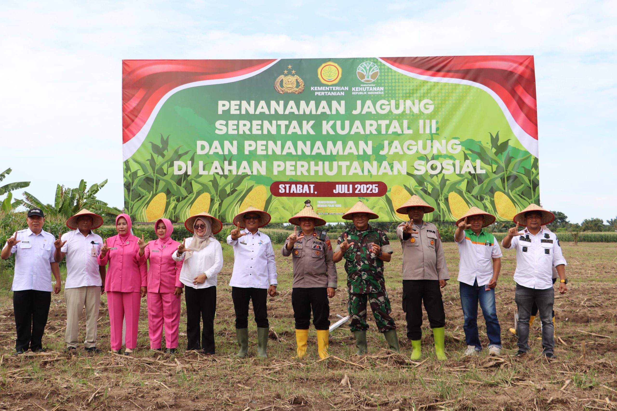 Kapolres Langkat Laksanakan Penanaman Jagung Kuartal III di Lahan Bhayangkara