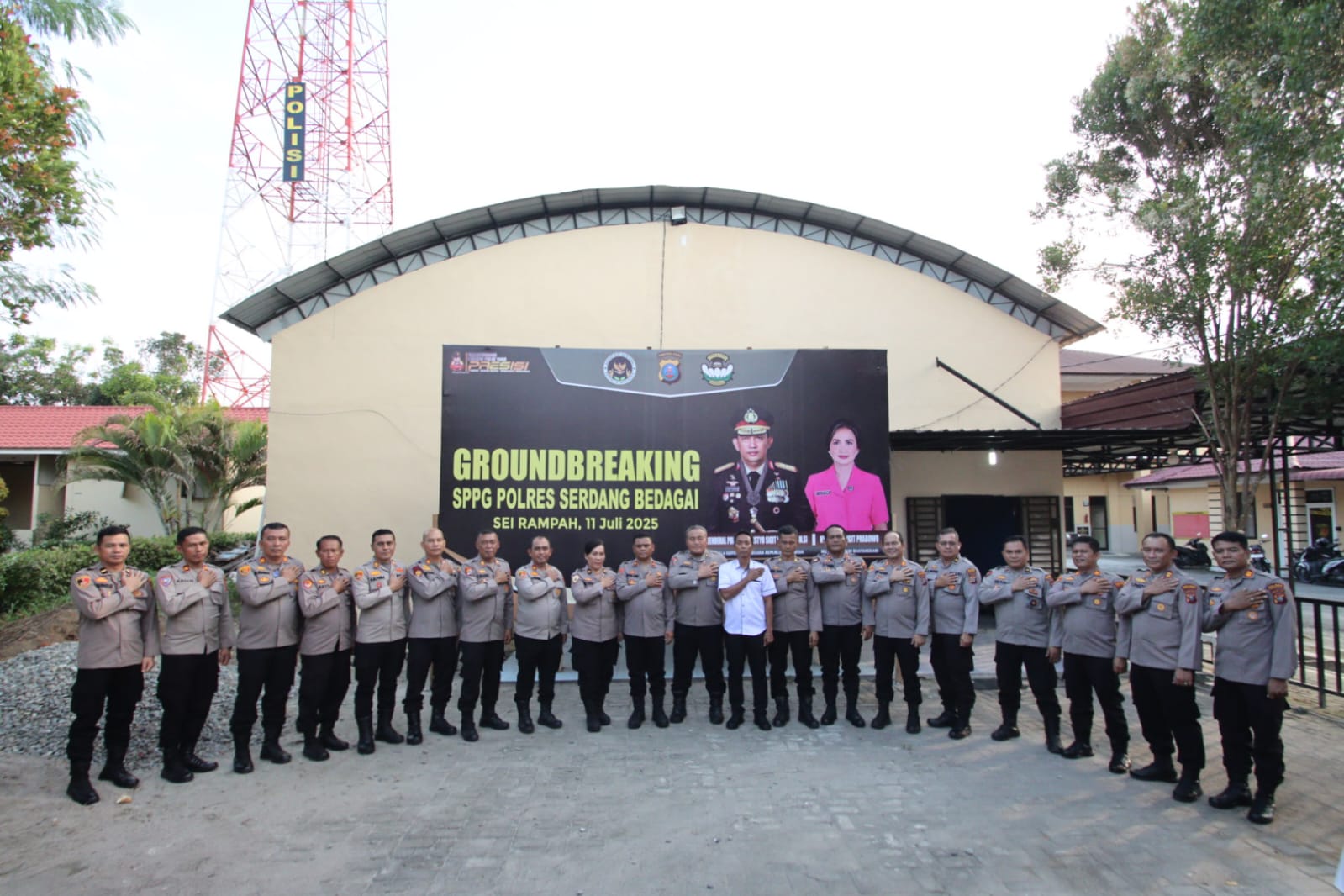 Forkopimda Sergai Ikuti Zoom Meeting Groundbreaking SPPG Polres Sergai