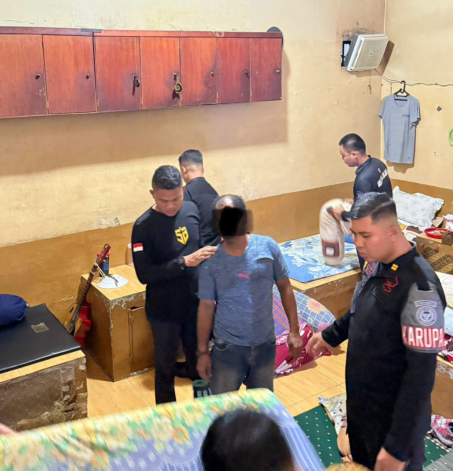 RAZIA RUTIN DAN PENERTIBAN LISTRIK DI RUTAN KELAS I MEDAN DILAKUKAN DENGAN PENDEKATAN HUMANIS