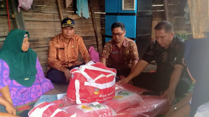 Warga Kl Simangambat Kec. Siabu Madina, Nuraini Viral.