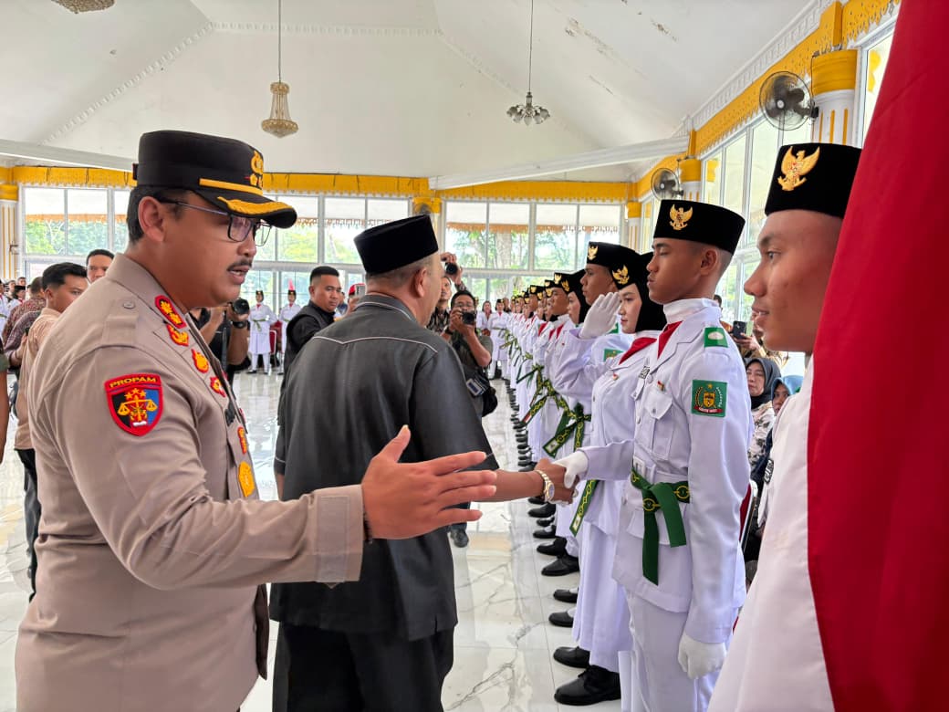 Kapolres Langkat Hadiri Pengukuhan Paskibra HUT RI ke-80