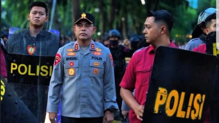 Kapolda Sumut Apresiasi Mahasiswa Dan Ojol Gelar Unjuk Rasa Dengan Damai Di DPRD Sumut