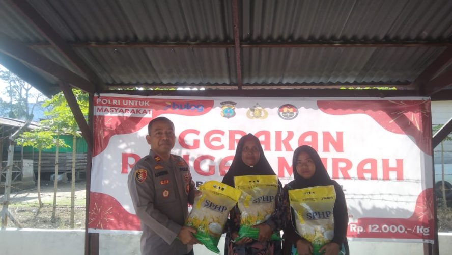 Polsek Siabu Madina Salurkan Beras murah, Masyarakat Bersyukur.