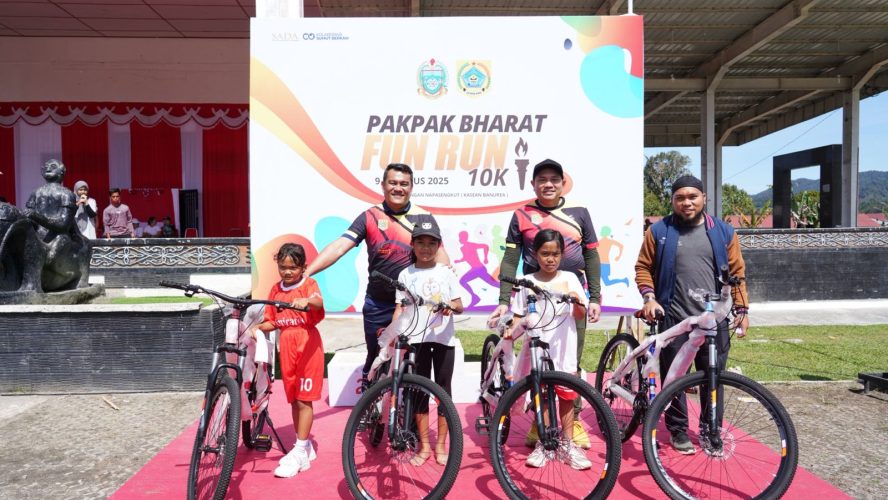 Kegiatan Fun Run dilaksanakan di Kabupaten Pakpak Bharat Dalam Rangka Memeriahkan HUT RI