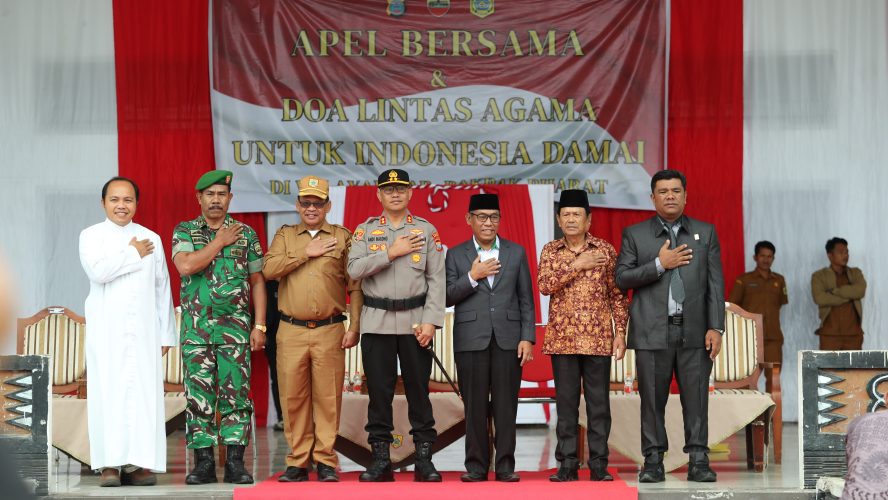 Kepolisian Resort Pakpak Bharat Bersama Pemerintah Apel Bersama dan Do’ Bersama Untuk Indonesia Damai