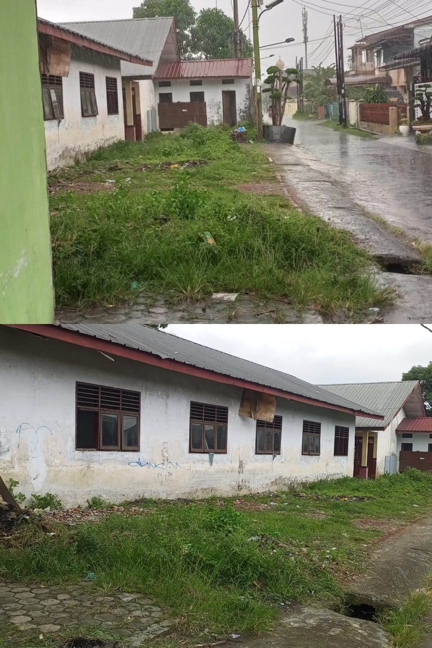 Warga Jalan Garu IV, Kelurahan Harjosari I, Kecamatan Medan Amplas mendesak Wali Kota Medan, Rico Waas Copot Kepala Dinas pendidikan Medan.