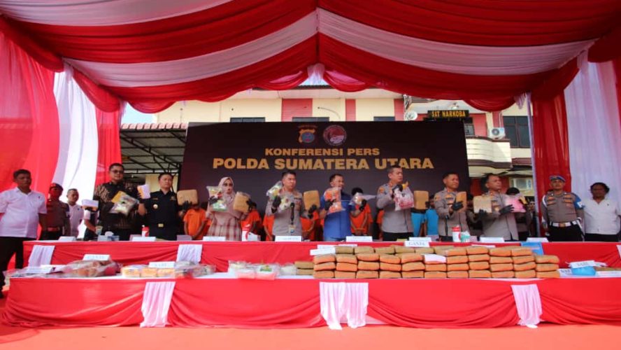 Pelaksanaan Konferensi Pers Polda Sumut, Pengungkapan Narkotika Polres Sergai Yang Dilaksanakan Di Polres Tebing Tinggi