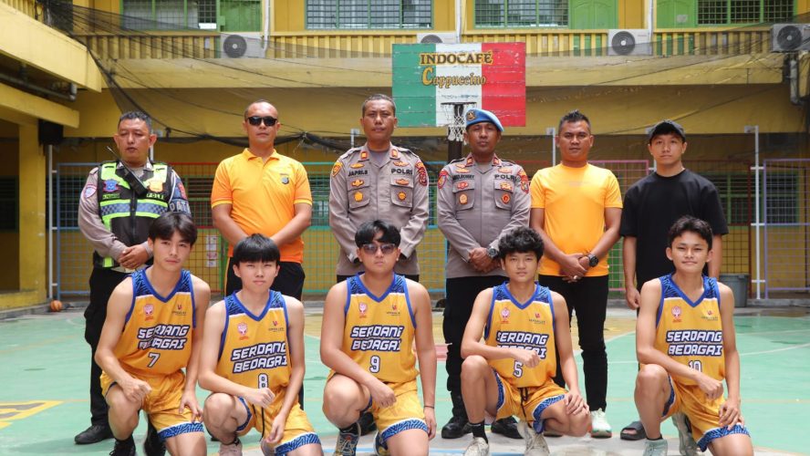ANTUSIAS POLRES SERGAI IKUTI CEREMONIAL TURNAMEN BASKET KAPOLDA CUP, BERI SEMANGAT TIM AGAR TAK GENTAR