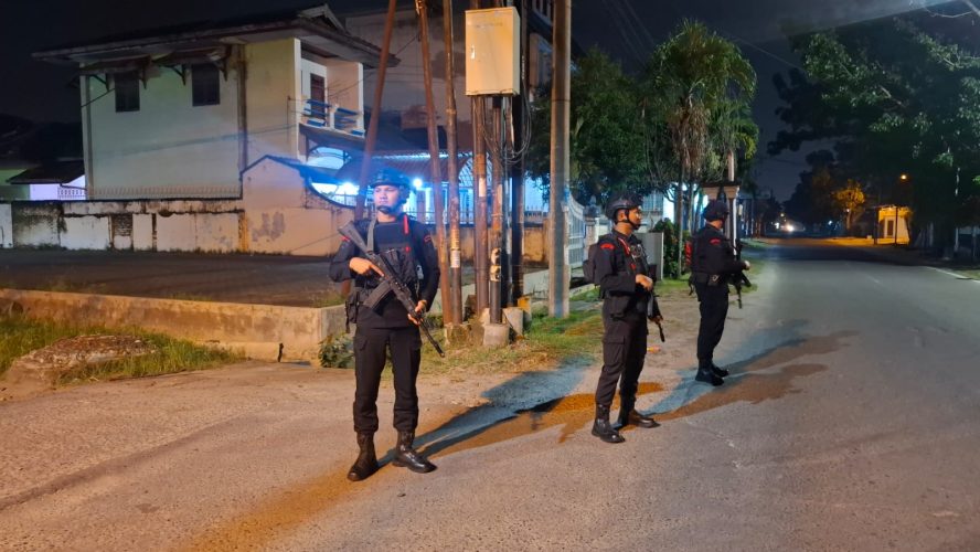 Brimob Polda Sumut Gelar Patroli Dialogis Serentak, Perkuat Hubungan Dengan Masyarakat Demi Kamtibmas Kondusif