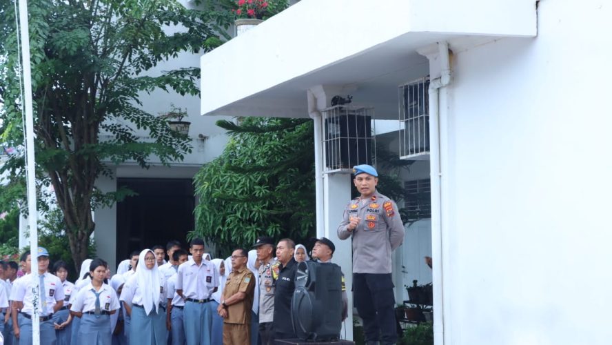 Polres Sibolga Gencarkan “Police Goes To School” Di Sejumlah Sekolah, Edukasi Anti Tawuran Dan Narkoba