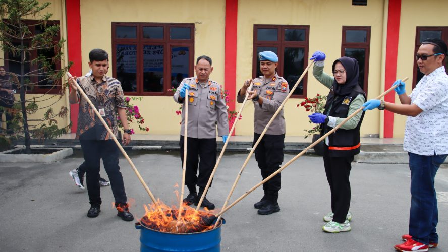 Polres Pelabuhan Belawan Musnahkan Barang Bukti Narkotika Hasil Tangkapan Sat Narkoba