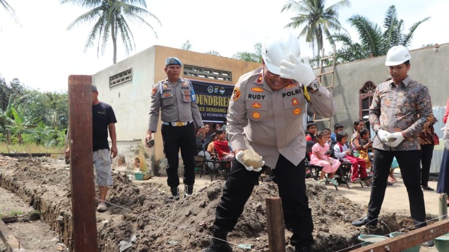 Peletakan Batu Pertama Pembangunan SPPG Polres Sergai Ke-5, Wakapolres: Bentuk Nyata Komitmen Polri Terhadap Pelayanan Ke Masyarakat