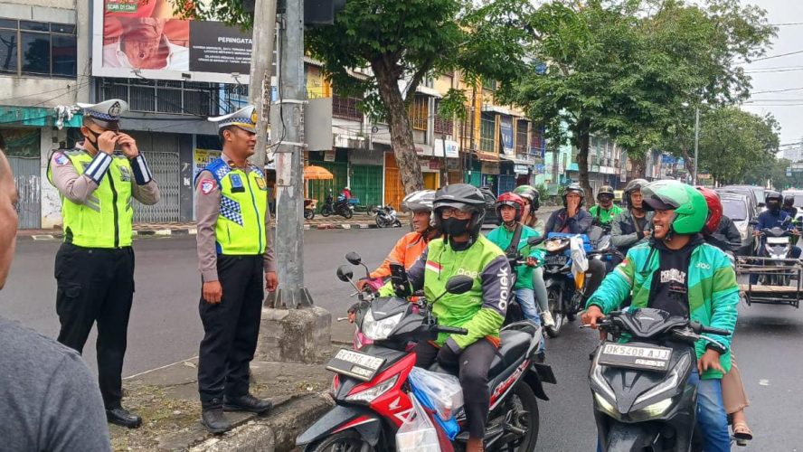 Operasi Zebra Toba 2025 Hari Ke-8: Polisi Hadir Lebih Humanis, Edukasi Keselamatan Terus Digencarkan