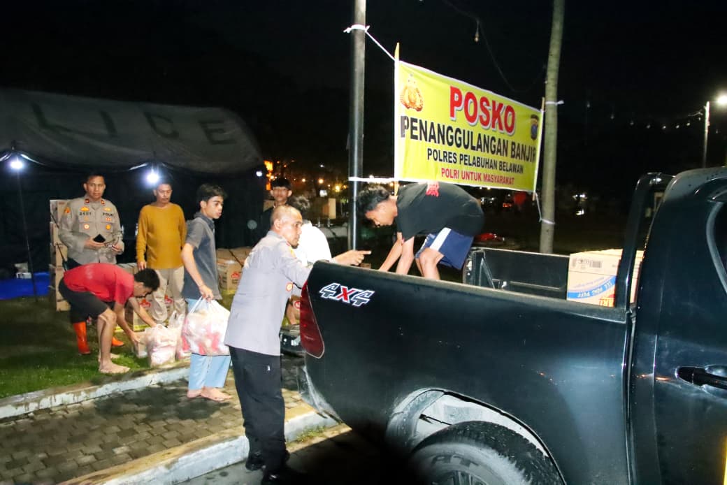 Polres Pelabuhan Belawan Dirikan Posko Bantuan Korban Banjir di Taman Warna-Warni Martubung