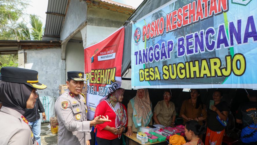 Polda Sumut Turun Ke Batang Kuis: Pastikan Penanganan Banjir Berjalan Cepat & Serahkan Bantuan Untuk Warga