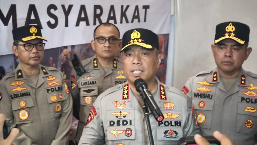 Distribusi Logistik Dipacu, Helikopter Kargo Dikerahkan: Polri Fokus Selamatkan Korban Bencana
