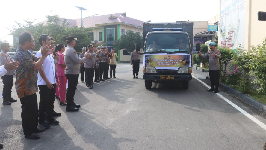 Polres Batu Bara Salurkan Bantuan Kemanusiaan Untuk Korban Bencana Alam