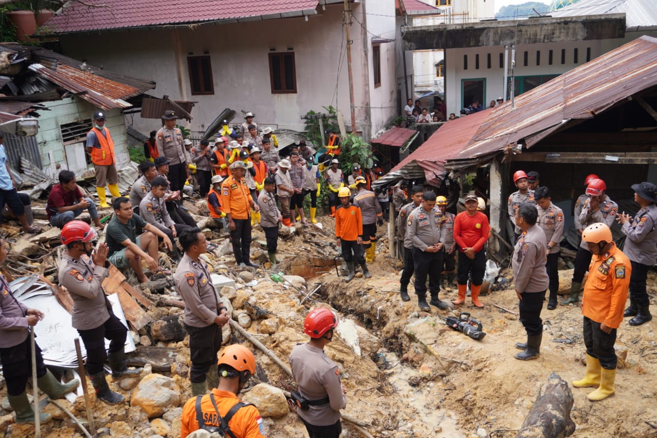 Polri Perpanjang Operasi Aman Nusa II, Ribuan Personel Tetap Siaga Tangani Dampak Bencana Di Sumut