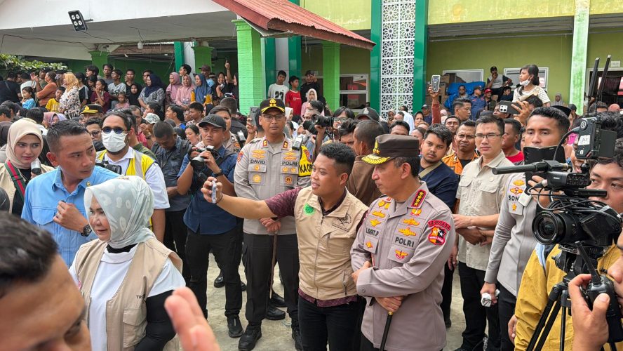 Polda Sumut Kawal Ketat Kunjungan Presiden RI Ke Lokasi Pengungsian Banjir Di Tanjung Pura