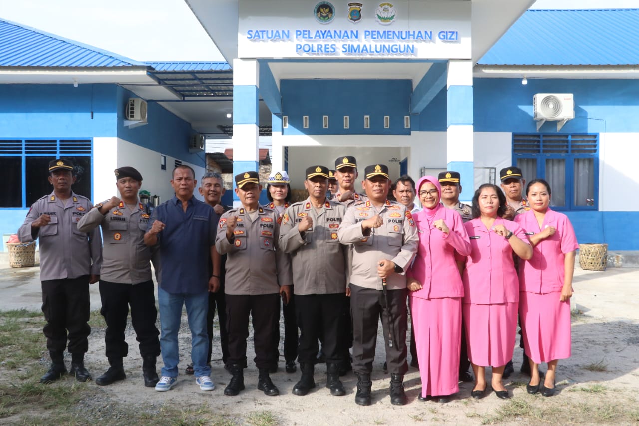 Kapolres Simalungun Lepas 1.620 Paket Bantuan Untuk Korban Siklon Tropis, Hasil Masakan Dapur Umum Selama Dua Hari