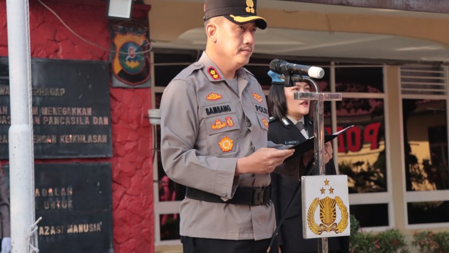 Polres Binjai Memperingati Hari Ibu Ke-97 Tahun 2025 Dengan Upacara Bendera