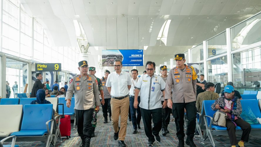 Kapolda Sumut Cek Pos Pengamanan Nataru Di Bandara Kualanamu, Pastikan Keamanan Dan Kenyamanan Penumpang