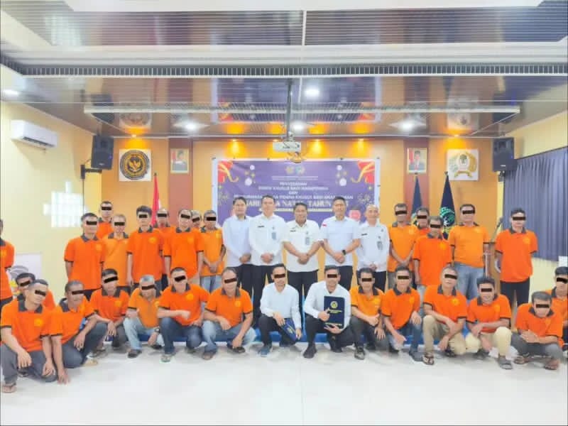 Lapas Tebing- Tinggi Berikan Remisi Terhadap 61 Orang Warga Binaannya Dalam Rangka Menyambut Hari Raya Natal 2025.