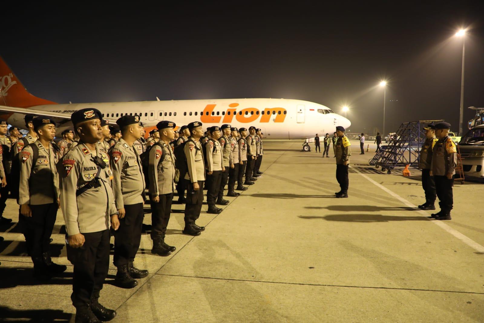 Ratusan Personel Brimob Dari Lima Polda Tiba Di Kualanamu, Perkuat Penanggulangan Bencana Di Sumut Dan Aceh