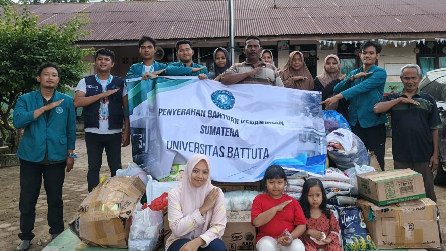 Dipandu Oleh Dekan Junaidi Lubis,SH,. MH, Mahasiswa Universitas Battuta Peduli Bencana Alam Sumatera Dan Aceh.