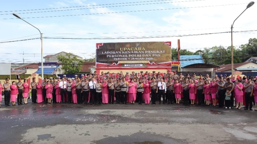 Polresta Deli Serdang Gelar Upacara Kenaikan Pangkat 88 Personelnya