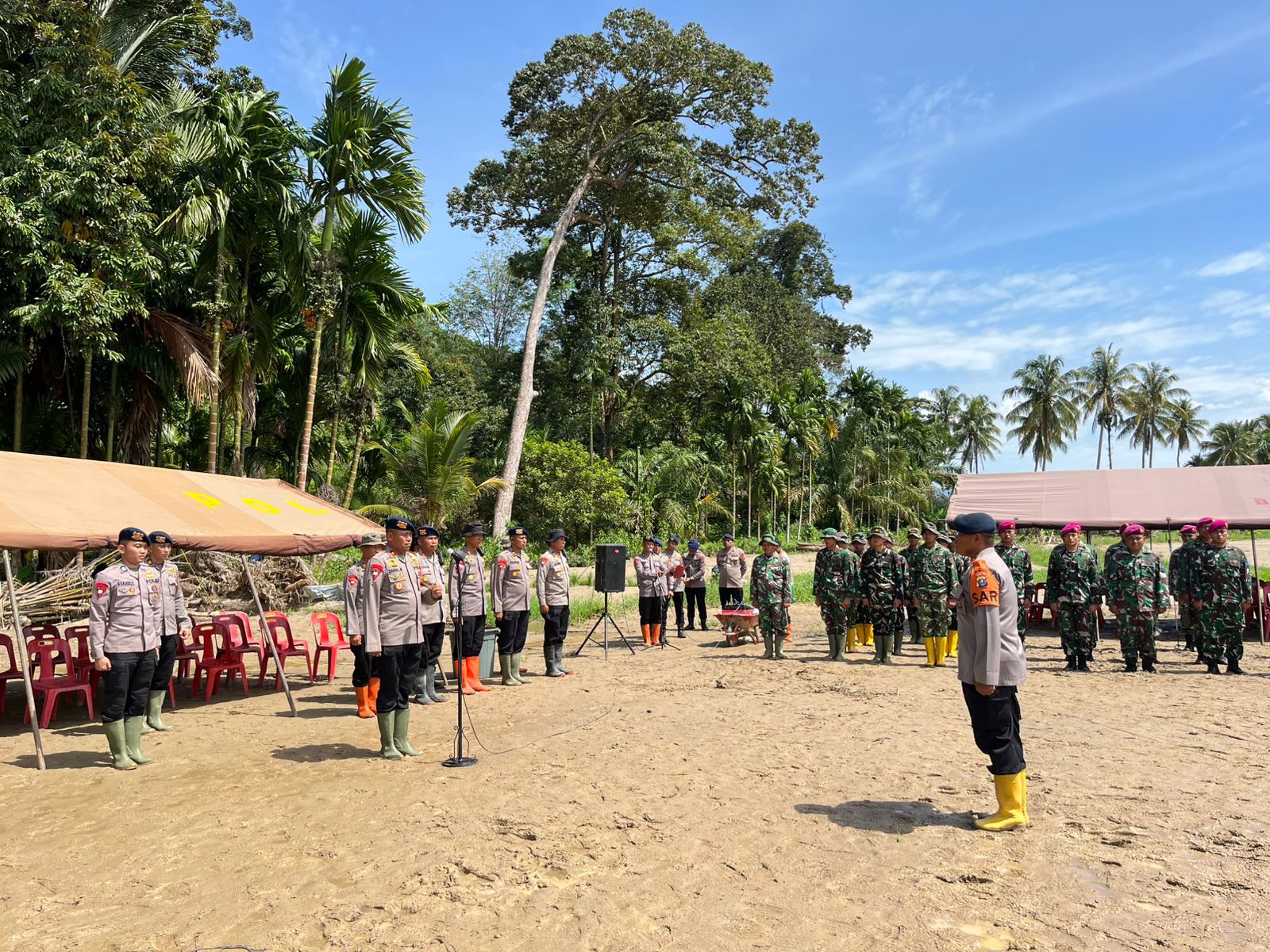 Kenaikan Pangkat Di Tengah Misi Kemanusiaan, Brimob Polda Sumut Gelar Upacara Sederhana