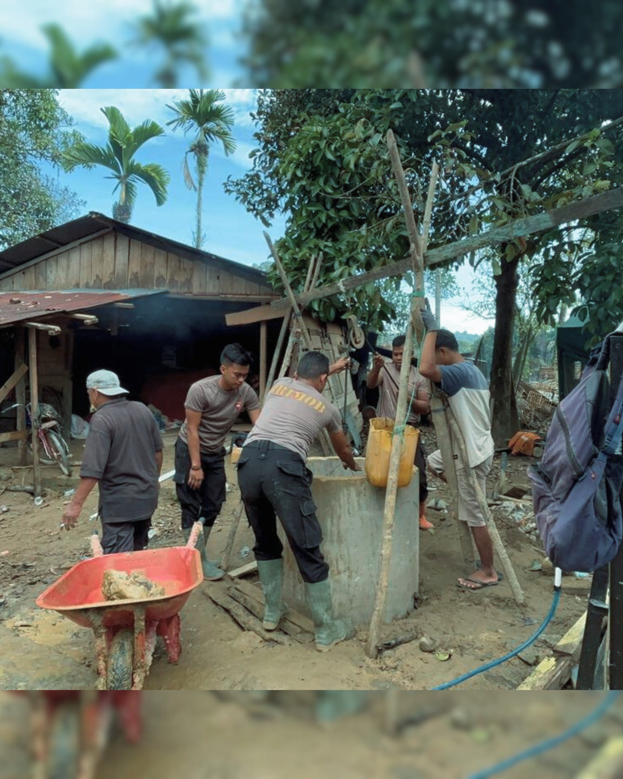 Pemulihan Berkelanjutan Pasca Bencana, Brimob Batalyon C Bantu Warga Batang Toru Bangkit