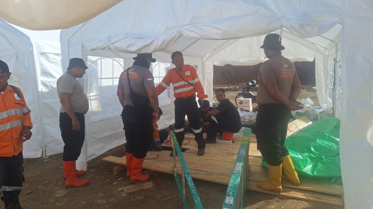 Polda Sumut Gerak Cepat Pulihkan Batang Toru Pasca Banjir Dan Longsor, 61 Tenda HUNTARA Kini Teraliri Listrik